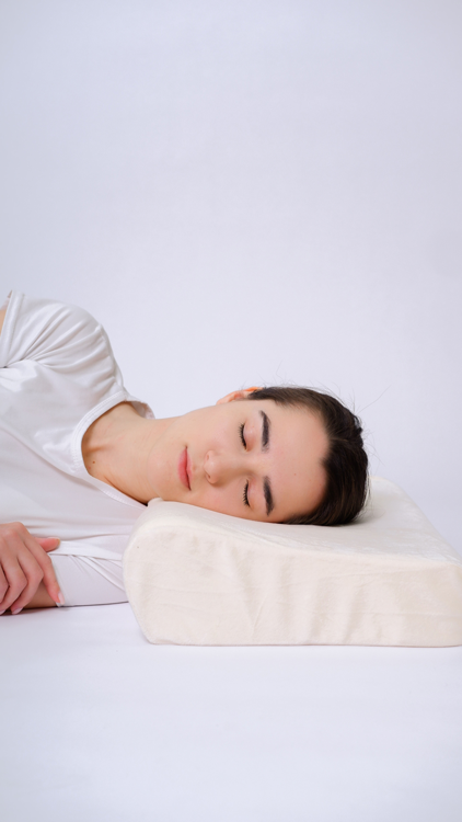 Ортопедическая подушка "Premium 1"(выемка 12 см, валик 9 см.)